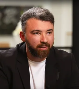 Dr. Călin  Todoran 
Ultrasonografie obstetricală și ginecologică
Colposcopie
Chirurgie laparoscopică ginecologică
Supraspecializare Ginecologie Oncologică
