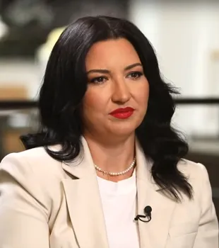 Dr. Alina  Spinean 
Obezitate
Medicină metabolică
Diabet
Nutriție
