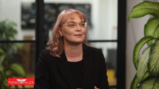 Dr. Diana  Plăcintescu 
Dermatologie clinică
Laser
Dermatologie estetică

 