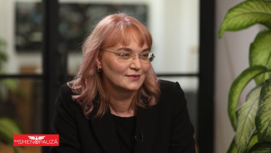 Dr. Diana  Plăcintescu 
Dermatologie clinică
Laser
Dermatologie estetică

 