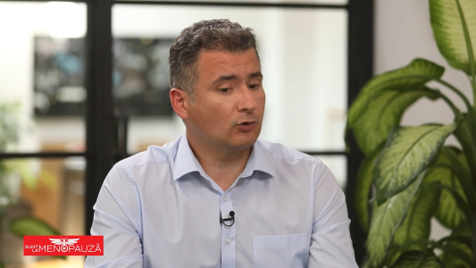 Dr. Victor  Titirez  
Chirurgie mamară Oncoplastică și Reconstructivă
