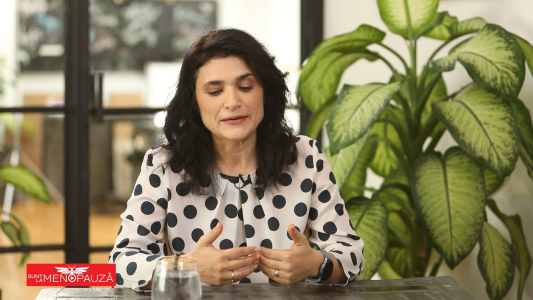 Dr. Mona  Ciurezu  
Somnul copilului și al adultului
Terapeut Certificat IFS
