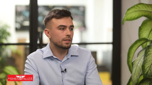Dr. Alin  Paraschiv  
Terapia Trigger Points
Tehnici miotensive
Recuperare post traumatică
Deficiente la nivelul coloanei vertebrale

 