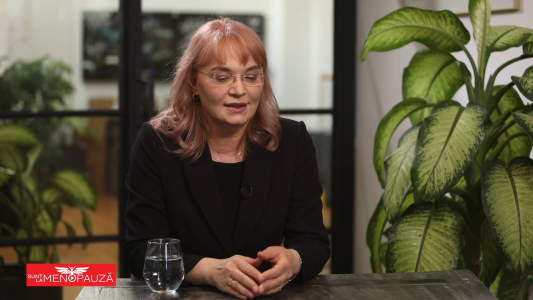 Dr. Diana  Plăcintescu 
Dermatologie clinică
Laser
Dermatologie estetică

 