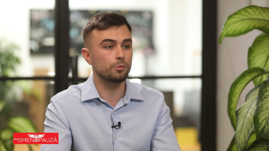 Dr. Alin  Paraschiv  
Terapia Trigger Points
Tehnici miotensive
Recuperare post traumatică
Deficiente la nivelul coloanei vertebrale

 
