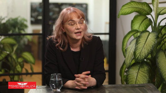 Dr. Diana  Plăcintescu 
Dermatologie clinică
Laser
Dermatologie estetică

 