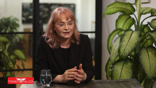 Dr. Diana  Plăcintescu 
Dermatologie clinică
Laser
Dermatologie estetică

 