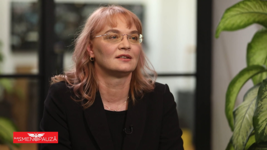 Dr. Diana  Plăcintescu 
Dermatologie clinică
Laser
Dermatologie estetică

 