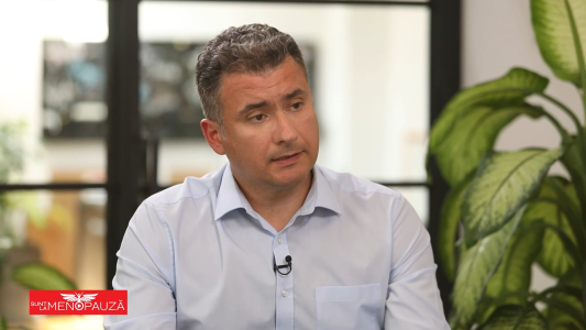 Dr. Victor  Titirez  
Chirurgie mamară Oncoplastică și Reconstructivă
