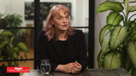 Dr. Diana  Plăcintescu 
Dermatologie clinică
Laser
Dermatologie estetică

 