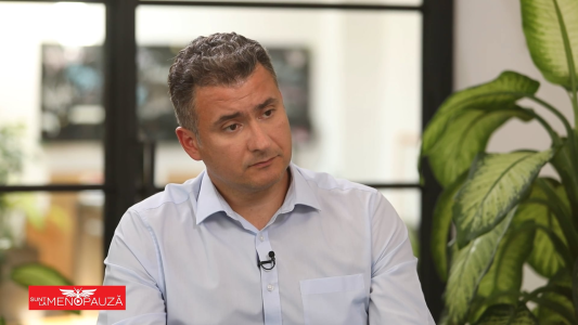 Dr. Victor  Titirez  
Chirurgie mamară Oncoplastică și Reconstructivă
