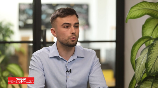 Dr. Alin  Paraschiv  
Terapia Trigger Points
Tehnici miotensive
Recuperare post traumatică
Deficiente la nivelul coloanei vertebrale

 