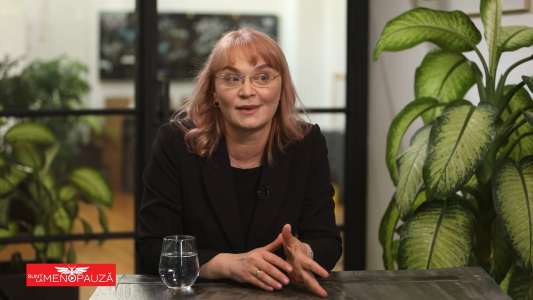 Dr. Diana  Plăcintescu 
Dermatologie clinică
Laser
Dermatologie estetică

 