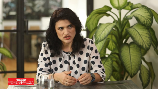 Dr. Mona  Ciurezu  
Somnul copilului și al adultului
Terapeut Certificat IFS
