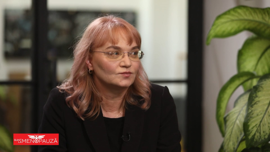 Dr. Diana  Plăcintescu 
Dermatologie clinică
Laser
Dermatologie estetică

 