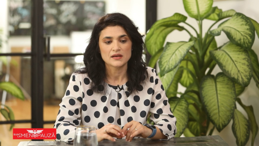 Dr. Mona  Ciurezu  
Somnul copilului și al adultului
Terapeut Certificat IFS
